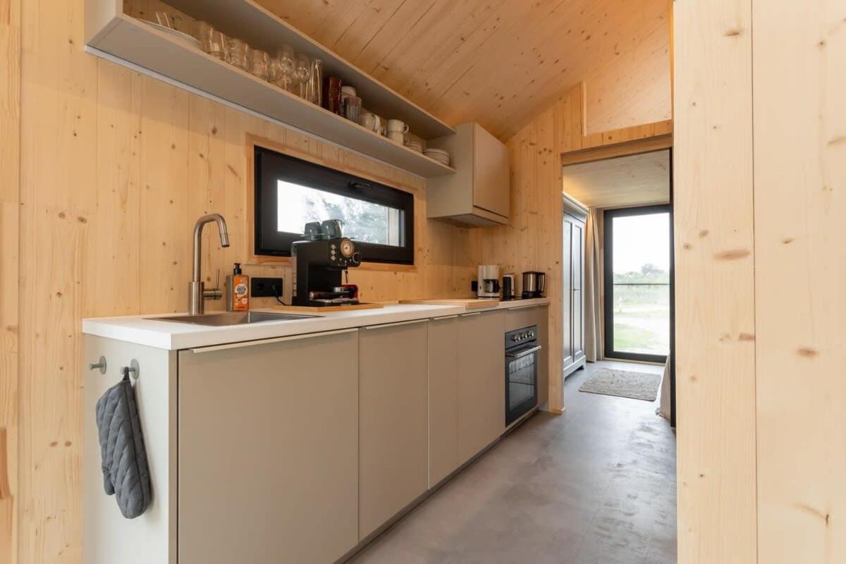 Hello Zeeland - Zeeuwse Liefde Tiny House 3 Westkapelle Eksteriør billede